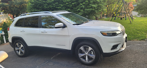 Car Dealer «Milford Auto Group - Jeep Chrysler Dodge RAM», reviews and photos, 1470 Boston Post Rd, Milford, CT 06460, USA