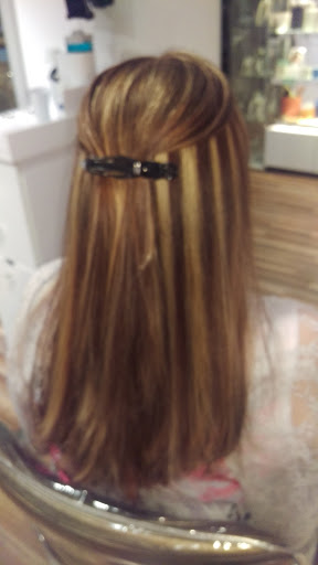 Beauty Salon «The Root Salon», reviews and photos, 5813 N 7th St #120, Phoenix, AZ 85014, USA