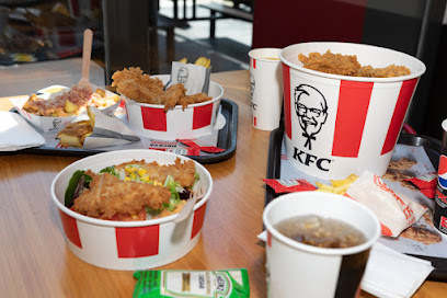 KFC - Ctra. d,Esplugues, 1-19, 08940 Cornellà de Llobregat, Barcelona, Spain