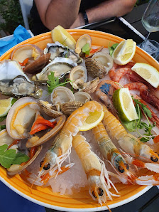 Fish eat Viale Tommaso Tittoni, 44/B, 04017 San felice Circeo LT, Italia