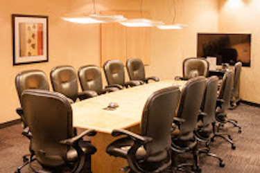 Bankruptcy Attorney «Liviakis Law Firm», reviews and photos