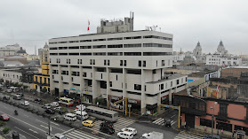 Estacionamiento "Santa Rosa de Lima"