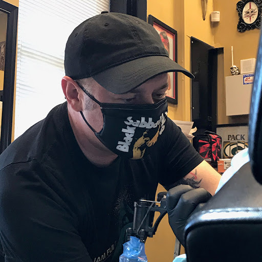 Tattoo Shop «Cactus Tattoo», reviews and photos, 307 N Riverfront Dr, Mankato, MN 56001, USA