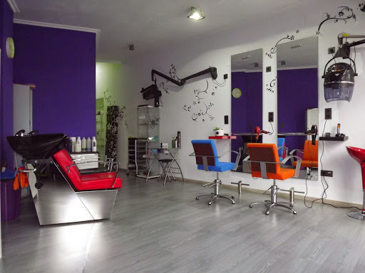 Mara Noguerol Peluquería & Estética en A Derrasa, Ourense