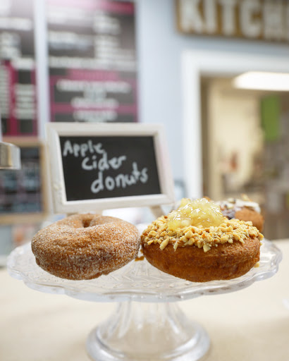 Donut Shop «Amazing Glazed», reviews and photos, 321 Johnstown Rd, Chesapeake, VA 23322, USA