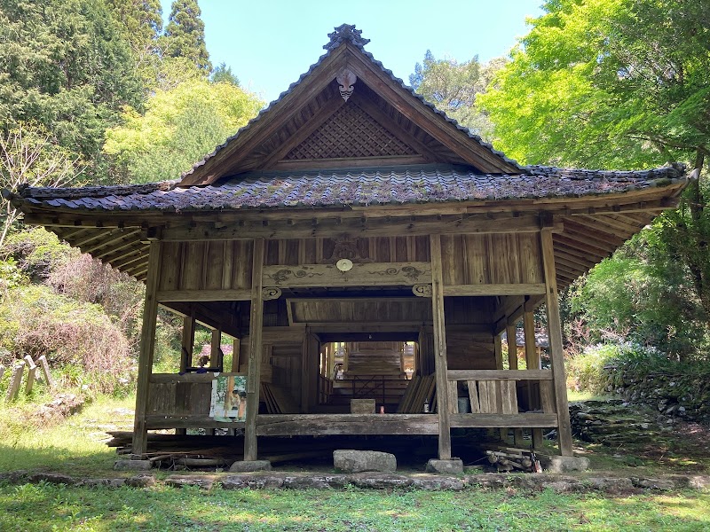 白山神社