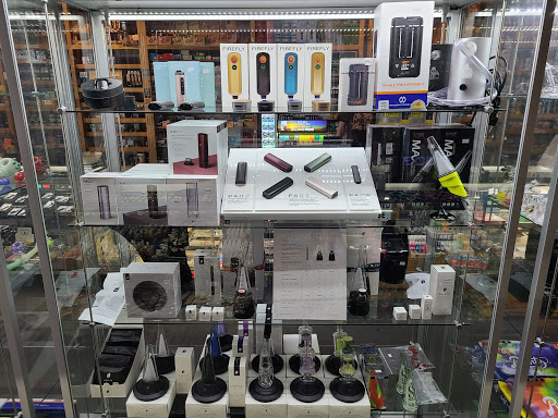 Tobacco Shop «Moon Smoke Shop», reviews and photos, 120 W Grant Rd, Tucson, AZ 85705, USA