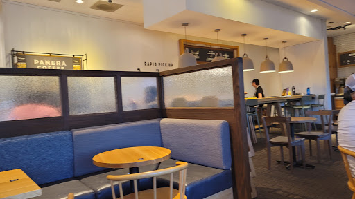 Shopping Mall «Hamilton Marketplace», reviews and photos, 130 Marketplace Blvd, Hamilton Township, NJ 08691, USA