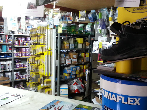 Ferretería Casa Del Gallo