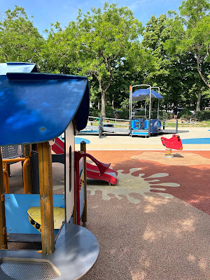 Aire de jeu parc de la Grande Plaine à Toulouse