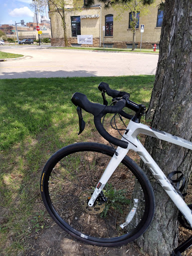 Bicycle Store «Machinery Row Bicycles», reviews and photos, 601 Williamson St, Madison, WI 53703, USA