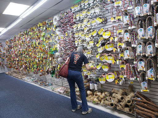 Pet Store «Discount Pet & Supplies», reviews and photos, 16320 Middlebelt Rd, Livonia, MI 48154, USA