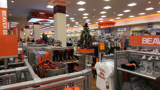 Souvenir Store «OSU Beaver Store», reviews and photos, 663 SW 26th St, Corvallis, OR 97331, USA