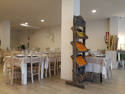 Mumm Restaurant - Can Valls A Casa - Carrer Francesc Moragas, 35, 17430 Santa Coloma de Farners, Girona, Spain