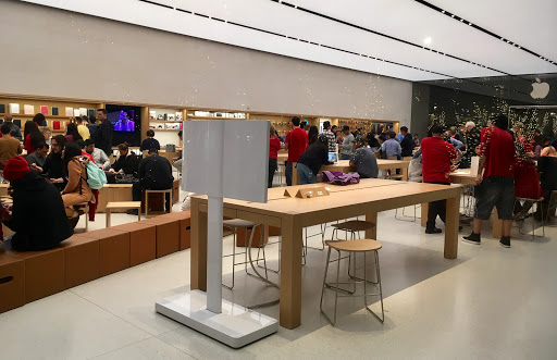 Computer Store «Apple Irvine Spectrum Center», reviews and photos, 763 Spectrum Center Dr, Irvine, CA 92618, USA