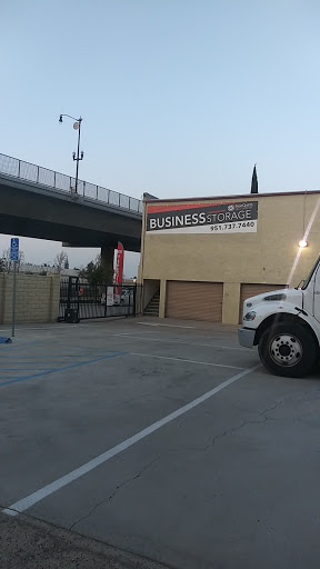 Self-Storage Facility «StorQuest Self Storage», reviews and photos, 12530 Magnolia Ave, Riverside, CA 92503, USA