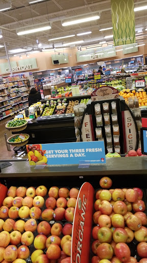 Grocery Store «Schnucks», reviews and photos, 3100 Madison Ave, Granite City, IL 62040, USA