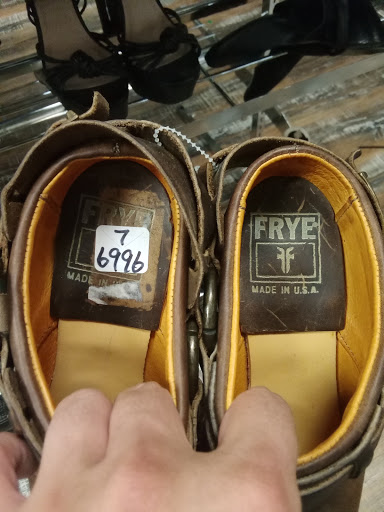 Second Hand Store «Lovelady Thrift Store», reviews and photos, 2402 Old Springville Rd, Center Point, AL 35215, USA