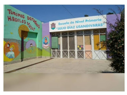 Colegio julio Diaz Usandivaras