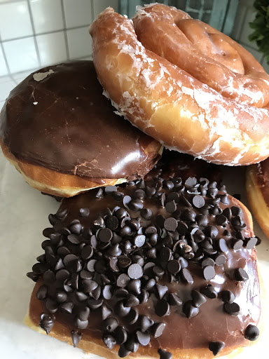 Donut Shop «Honey Donuts», reviews and photos, 24715 Railroad Ave, Newhall, CA 91321, USA