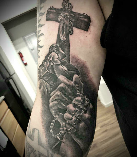 Explore no love tattoo ideas, creative tattoo ideas in Houston, available at Los Muertos Tattoo Studio and Art Gallery