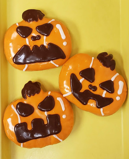 Donut Shop «Donut Choice», reviews and photos, 212 N Walnut Creek Dr, Mansfield, TX 76063, USA