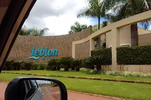 Motel Leblon image