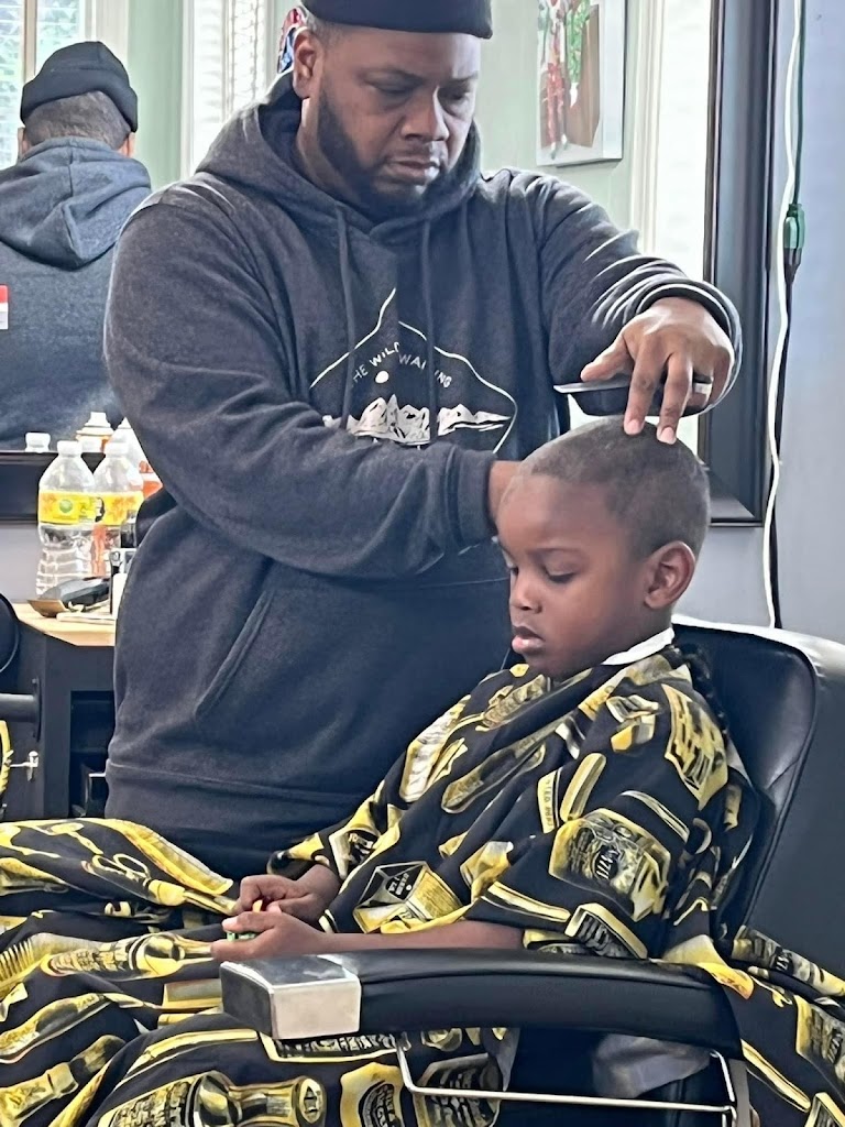 FadeKingz Barbershop williamston nc 27892