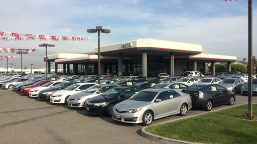 Car Dealer «Capitol Toyota», reviews and photos, 765 Capitol Expressway Auto Mall, San Jose, CA 95136, USA