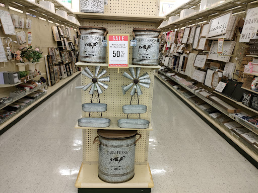 Craft Store «Hobby Lobby», reviews and photos, 1055 E Golf Rd, Schaumburg, IL 60173, USA