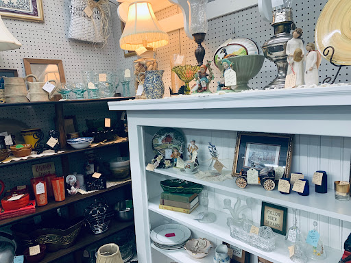 Antique Store «Treasures At Century Plaza», reviews and photos, 3702 Century Dr, Fort Smith, AR 72903, USA