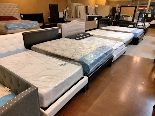 Bedroom Furniture Store «Furniture & Mattress World», reviews and photos, 4020 E Thomas Rd, Phoenix, AZ 85018, USA