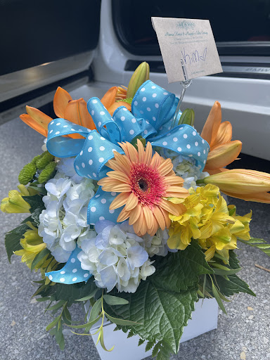 Florist «Monroe Florist & Greenhouses», reviews and photos, 14 Talmadge, Monroe, NY 10950, USA