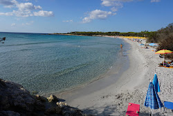 Cala Ginepro Plajı'in fotoğrafı imkanlar alanı