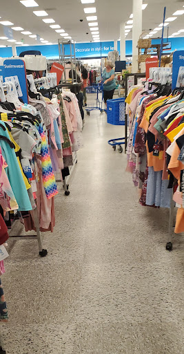 Clothing Store «Ross Dress for Less», reviews and photos, 233 W Alexander St, Plant City, FL 33563, USA