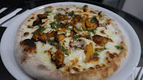 Plats et boissons du Pizzeria Pizza di napoli à Tours - n°5