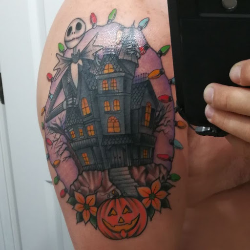 Tattoo Shop «Rise Above Tattoo», reviews and photos, 1009 N Mills Ave, Orlando, FL 32803, USA