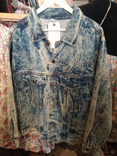 Vintage Clothing Store «Good Style Shop», reviews and photos, 817 E Johnson St, Madison, WI 53703, USA