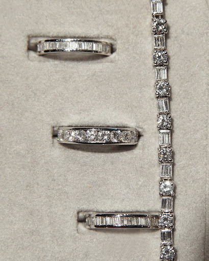 Jewelry Store «Biris Jewelers», reviews and photos, 806 S Main St, North Canton, OH 44720, USA