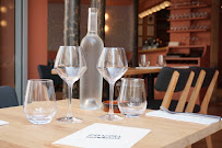 Atmosphère du Restaurant ZINCOU - Vins & Tapas à Paris - n°1