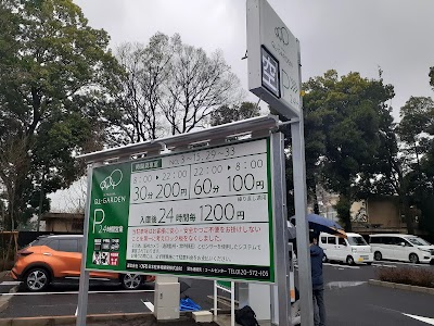 Setagaya Qs-GARDEN駐車場