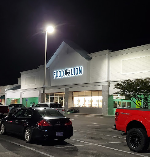 Grocery Store «Food Lion», reviews and photos, 2292 Glenns Bay Rd, Surfside Beach, SC 29575, USA