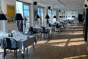 Cafe Lindholm - restaurant, selskaber, takeaway, catering, møder & konference image