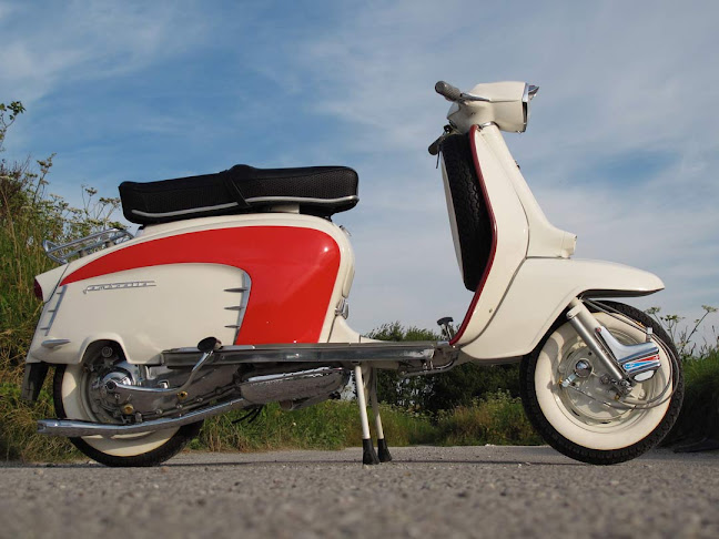 Reviews of Classic Scooters UK in Woking - Motorcycle dealer