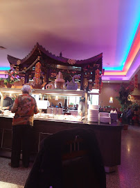 Atmosphère du Restaurant Grand buffet à Saint-Julien-les-Villas - n°20