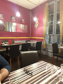 Atmosphère du Restaurant indien Bolly Food Poitiers - n°2