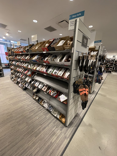 Department Store «Nordstrom Rack Fulton Street», reviews and photos, 505 Fulton St, Brooklyn, NY 11201, USA