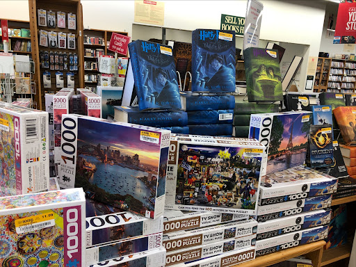 Book Store «Half Price Books», reviews and photos, 39152 Fremont Hub, Fremont, CA 94538, USA