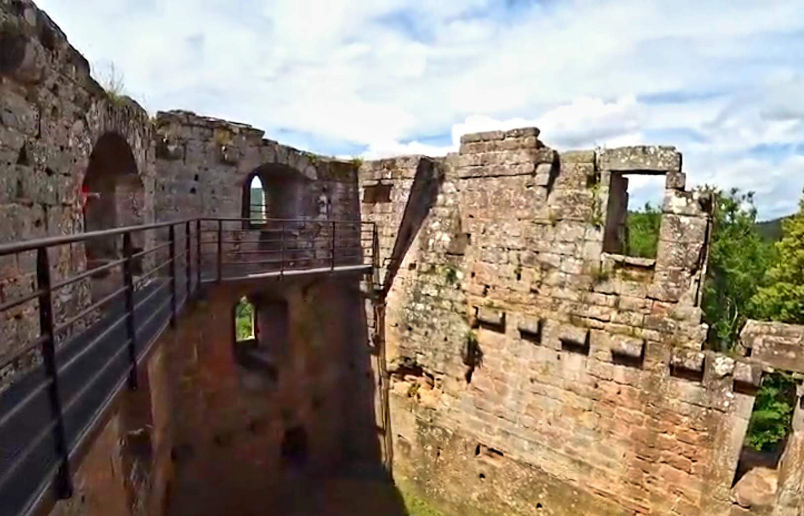 Photo n° 3 de l'avis de channel.a fait le 09/05/2021 à 20:32