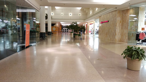 Shopping Mall «Eastland Center», reviews and photos, 18000 Vernier Rd, Harper Woods, MI 48225, USA